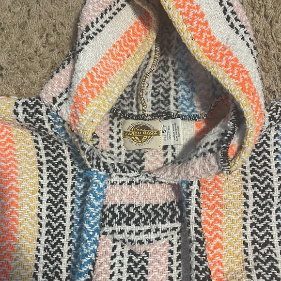 Wool pullover - Picture 2 of 3